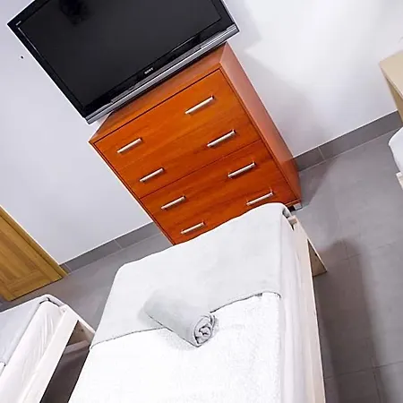 55 - Darmowy Parking Hotel Breslavia